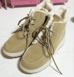ベージュ スエード ハイカット ムートンブーツ もこもこ ふわふわ 美品 新品