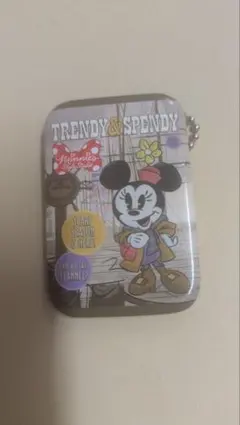 ミニーマウス トレンディ＆スぺンディ 缶バッジチャーム
