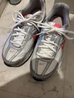 Nike スニーカー シルバー/ピンク