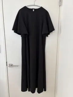 未使用品 ルルウィルビー ダブルクロスアシンメトリースリーブ