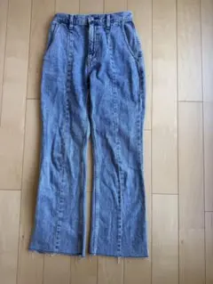 グローバルワーク　GOODデニム　フレアパンツのサムネイル