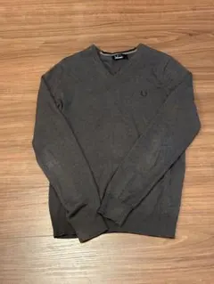 Fred perry 長袖ニット 薄手 カットソー セーター vネックのサムネイル