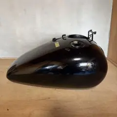 スズキ GN125 純正ガソリンタンク 黒 青ライン キー・コック付き