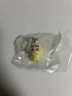 クレヨンしんちゃん めじるしアクセサリー パステルカラー ガチャ　しんちゃん