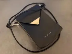 ha｜za｜ma 惹きずり込まれる運命のミニショルダーバッグ