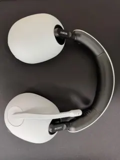 Item thumbnail for item 213a17ec-7301-44cd-927b-5a30f6652441