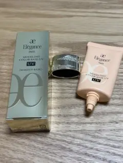 Elégance モデリングカラーベースUV & エアリーリキッドファンデ