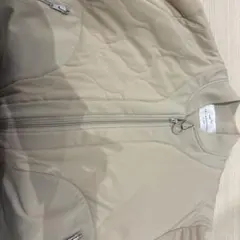 キルティング ベージュ ジャンパー