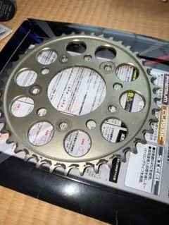 ゼファー750 リアハブ スプロケット xam 純正 - メルカリ