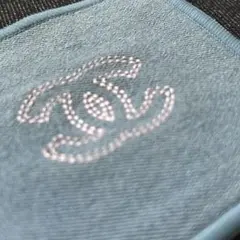 CHANEL シャネル　デニム調 ポーチ　レキャトルオンブル デニムケース限定品のサムネイル