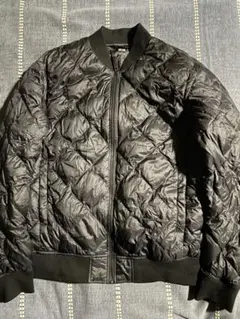 UNIQLO ウルトラライトダウン メンズ M キルティング　ブラック