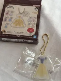 ディズニープリンセス　一番くじ　コスチュームチャーム　白雪姫