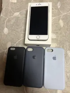 iPhone 7 シルバー ケース3個付き
