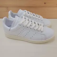 アディダス スタンスミス LUX ホワイト 23.5cm