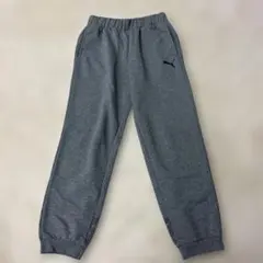 ★美品★PUMA グレー スウェットパンツ 160