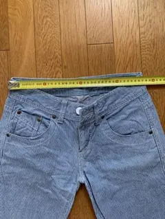 ストライプデザイン デニムパンツのサムネイル