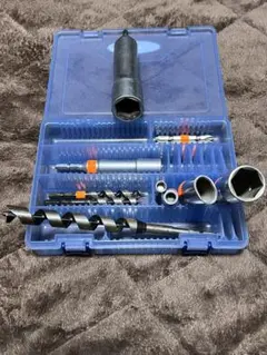 Item thumbnail for item 424babbc-b7cb-4913-865e-f1009b963d48