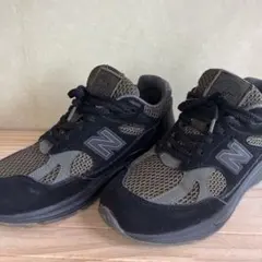New Balance 991 ブラック/グレー スニーカーのサムネイル
