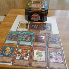 遊戯王の缶と遊戯王の11枚