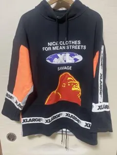 XLARGE プルオーバーパーカー ロゴプリント ブラック XLサイズのサムネイル