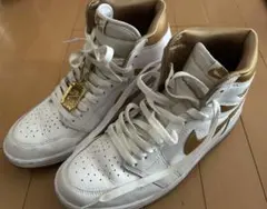Nike W Air Jordan 1 Retro High OG Gold