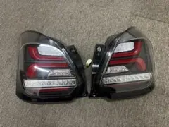 ☆新品未使用☆アバルト595 695☆テールランプ立体形状リアルカーボン