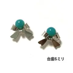 おまんじゅう型パール&リボン　即購入は貼るピアス仕様