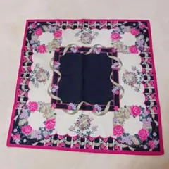 新品GIVENCHY 花柄 ハンカチ 　ローズブーケ　クラウン