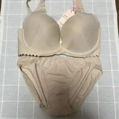 ✧トリンプ アモスタイル E75 ブラジャー ショーツ L セット ベージュ✧