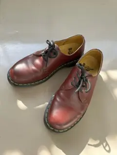 2025年最新】ドクターマーチン チェリーレッド 3ホールの人気アイテム