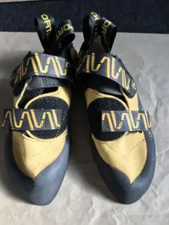 Item thumbnail for item b4b30d8c-9789-4b15-b4a1-2f7760ed0b25