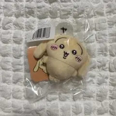 ちいかわ　うさぎだらけくじ　E賞 ぬいぐるみバッジ（ヤハ）