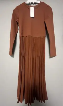 【新品タグ付き】UNIQLOコンビネーションワンピース