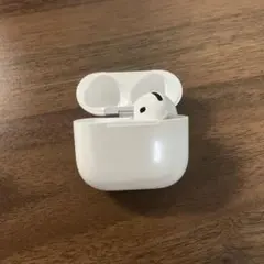 AirPods アクティブノイズキャンセリング　本体 充電ケース 片耳のサムネイル