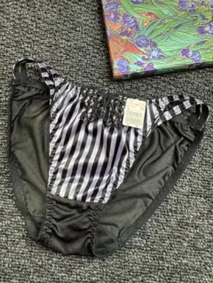 エメフィール廃盤品　ストライプ　サテン　ギャル　　　紫　M