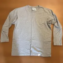 adidas グレー 長袖カットソー