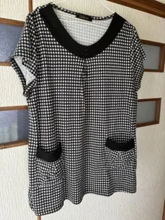 チェック柄ポケット付き半袖チュニック