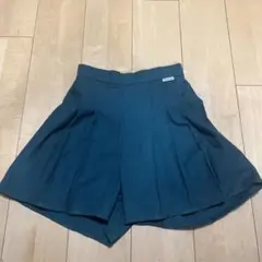 Lovetoxic グリーンのキュロット