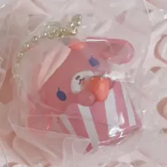 サンリオ カップケーキチャーム シュガーバニーズ ストロベリーうさ