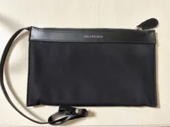 BALENCIAGA ポーチ ブラックのサムネイル