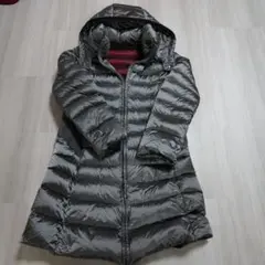 グレー フード付き ダウンジャケット