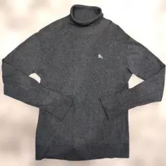 ☘️バーバリー ダークグレー タートルネックニット M カシミヤ混