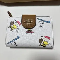 2026年最新】Coach 財布 スヌーピー 二つ折りの人気アイテム - メルカリ