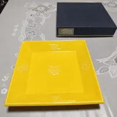 黄色の装飾四角皿 箱付き