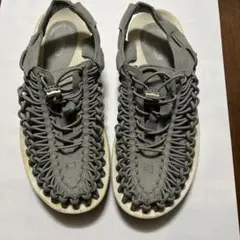 KEEN サンダル ユニーク メンズ 26.0 グレー