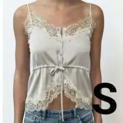 新品☆ZARAのレースサテンキャミソール☆XS☆パステルブルー色☆完売