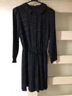 膝丈ワンピース