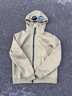 C.P. COMPANY ゴーグル付きパーカー カーキ