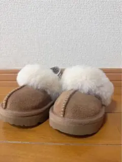 UGG キッズ ムートンブーツ ボア ブラウン 13.5cm