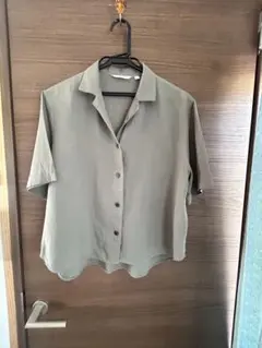 ☆ UNIQLO リネンブレンドオープンカラーシャツ ☆のサムネイル